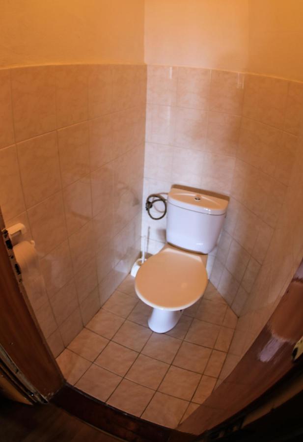 SŠvP 1. máj Hostel Tátralomnic Kültér fotó