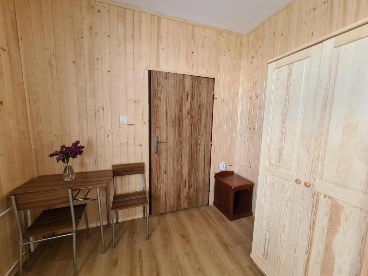 SŠvP 1. máj Hostel Tátralomnic Kültér fotó